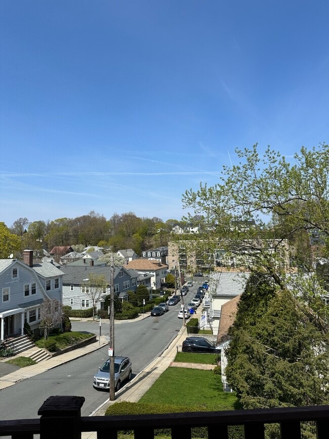 Photo - 135 Nonantum St