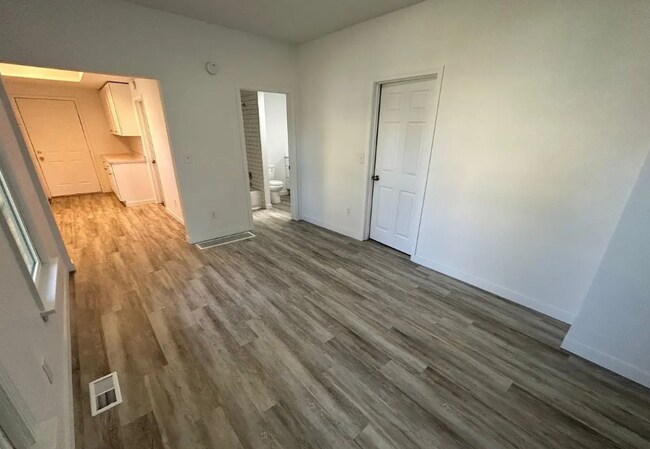 Photo - 314 E Ermina Ave