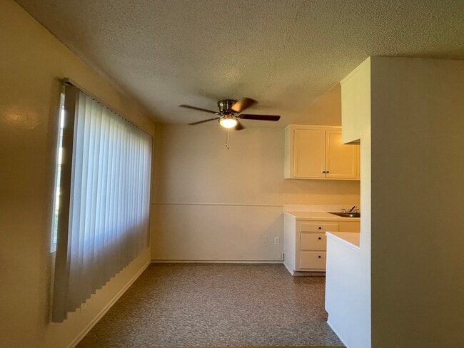 1302 E Kingsley Ave Unit 1302 E. Kingsley Ave. 5