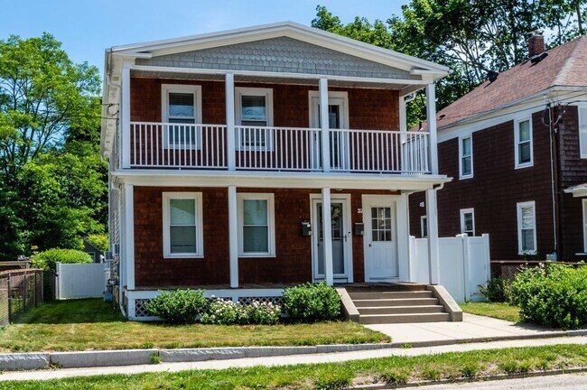 Photo - 37 Oak St Apartment Unit 2