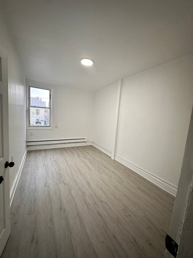 Photo - 530 Summer St Unit 2