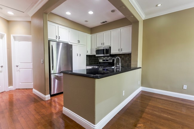 Photo - 6106 Rancho Brida