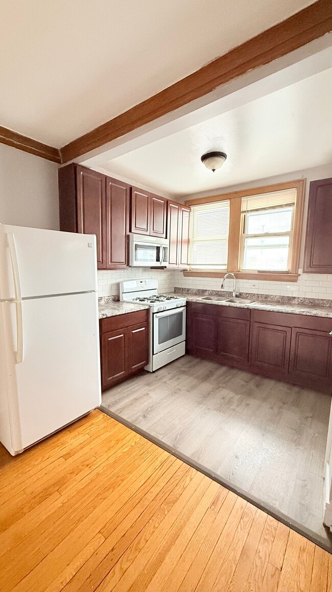 Photo - 2017 N Lavergne Ave Unit 2019-2B