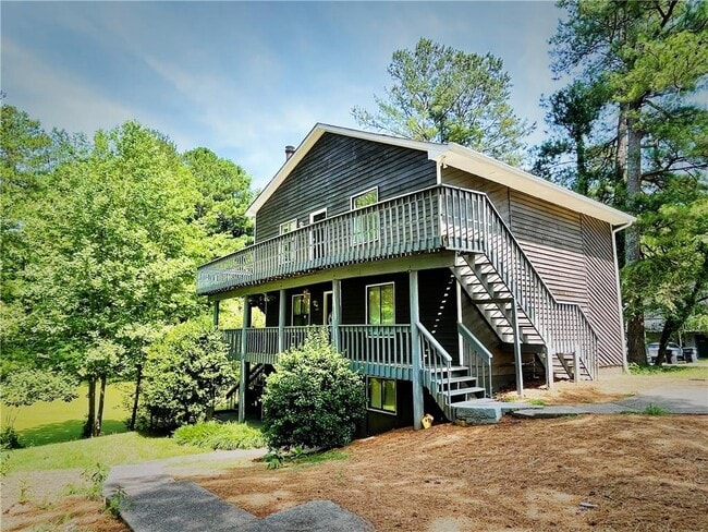 Building Photo - 2887 Lakemont Dr SW Rental