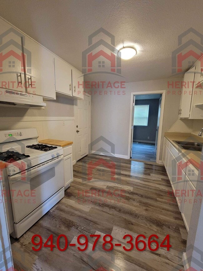 Photo - 2608 Wooddale Ave