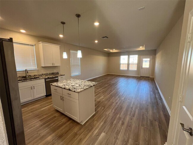 Photo - 101 Purple Sandpiper Ln