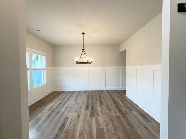 Photo - 765 Rodeo Dr