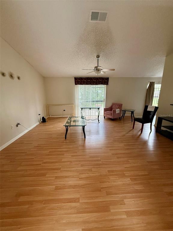 232 Strawflower Ct