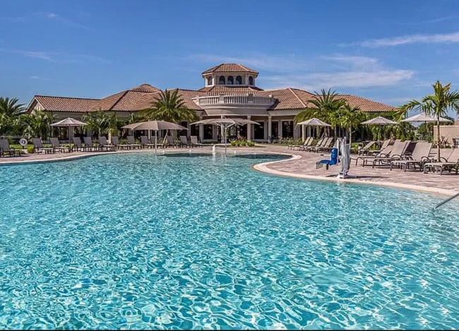 Photo - 17006 Vardon Ter Unit 204