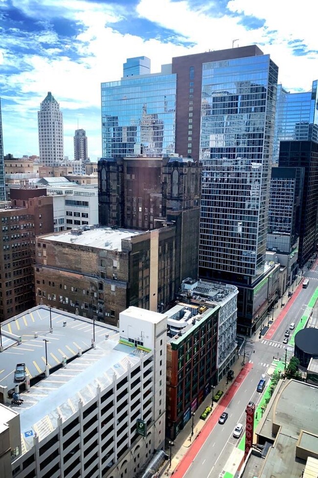 Photo - 200 N Dearborn St Condo Unit 2902