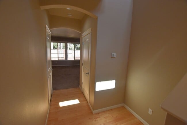 Photo - Gorgeous home in Olympia!!