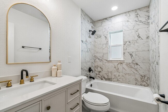 Photo - 2844 30th Ave N