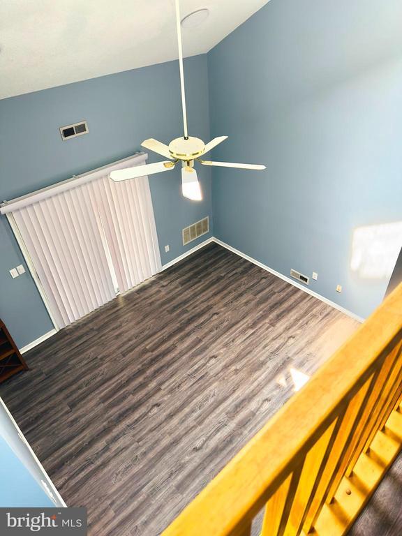 Photo - 3604B Saxony Dr