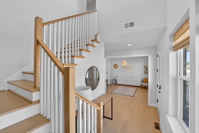 Photo - 22129 Clarksburg Rd