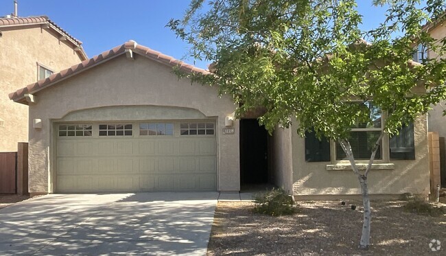Building Photo - Vail School District hard to find 5 bedroo... Rental