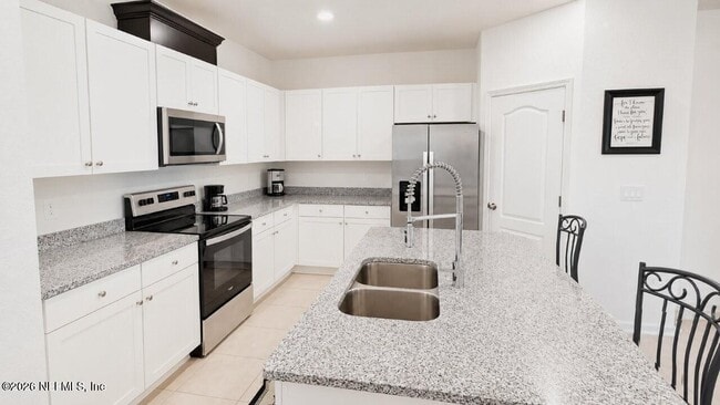 92 Seaport Breeze Rd