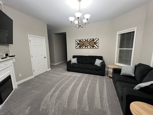 Unit 101 Living Room - 320 W 4th St Unit 101