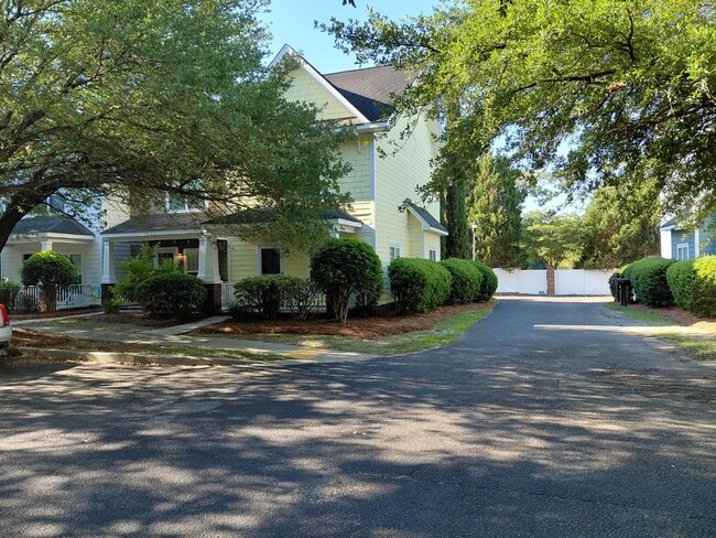 Photo - 300 Hampton Forest Drive