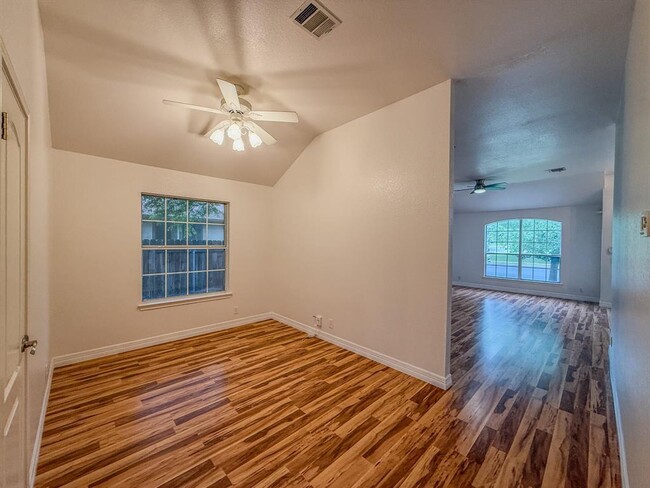 Photo - 16908 Cactus Blossom Dr