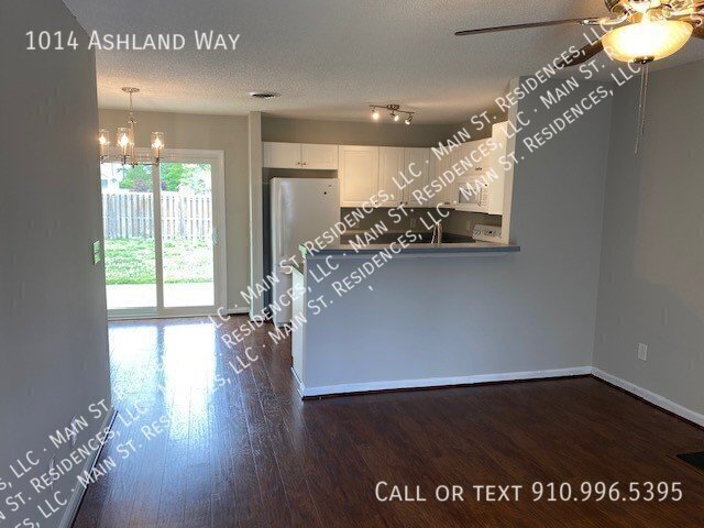 Photo - 1014 Ashland Way