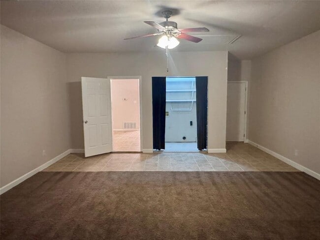 Photo - 614 Bent Wood Dr House