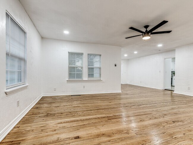 Photo - 2525 NW 32nd St