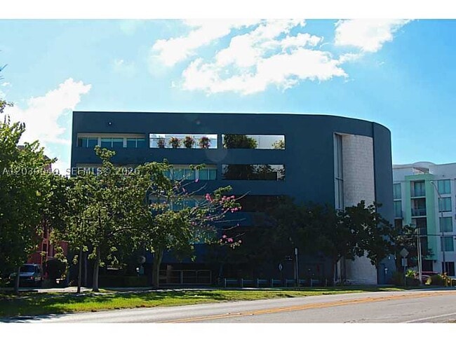 Building Photo - 2694 Inagua Ave Unit 403