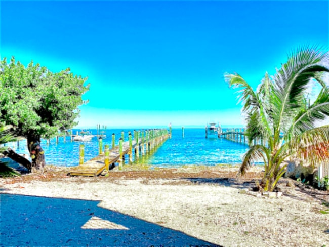 Photo - 232 Tarpon St