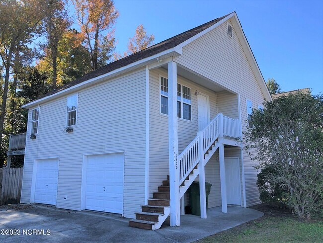 Photo - 4420 McClelland Dr House