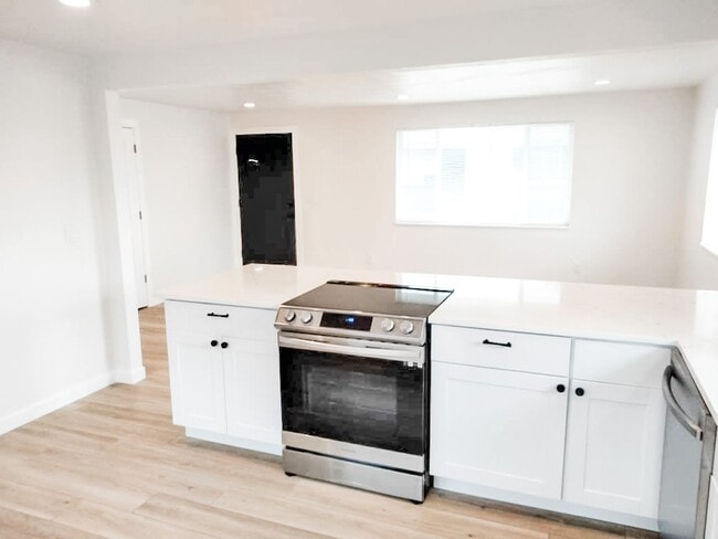 Photo - Gorgeous Sloan's Lake 2 bedroom Unit 2047