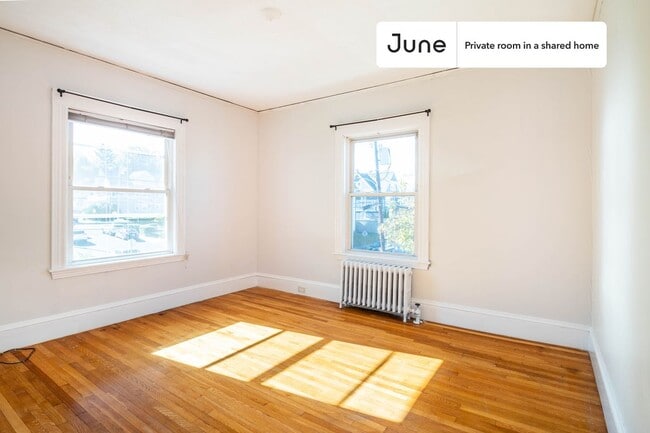 Photo - Room in Shared 7 bed/2 bath home Unit B