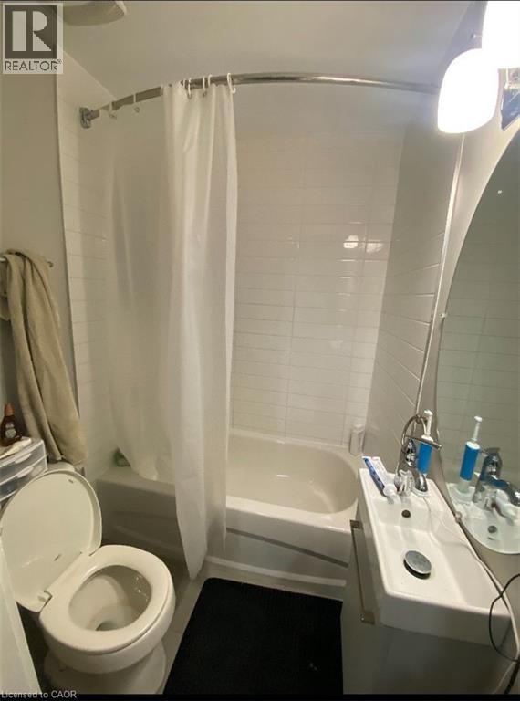 Photo - 72 Victoria Ave S Unit 203