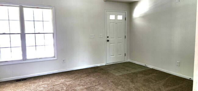 Photo - 431 Wheatfield Dr