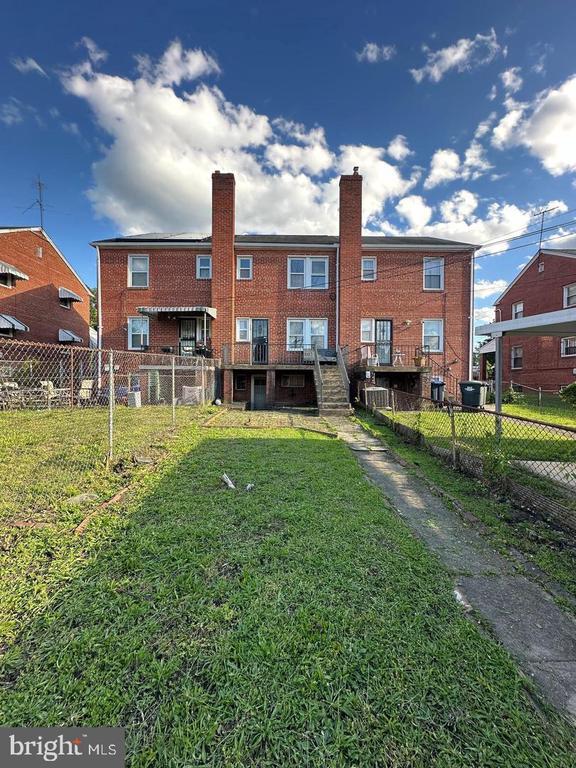 Photo - 1902 T St SE