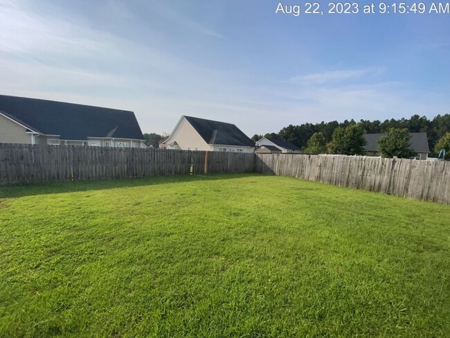 Photo - 299 Ranier Dr