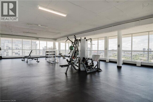 Photo - 375 King St N Unité 306