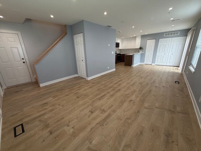 1840 Oslo Ct