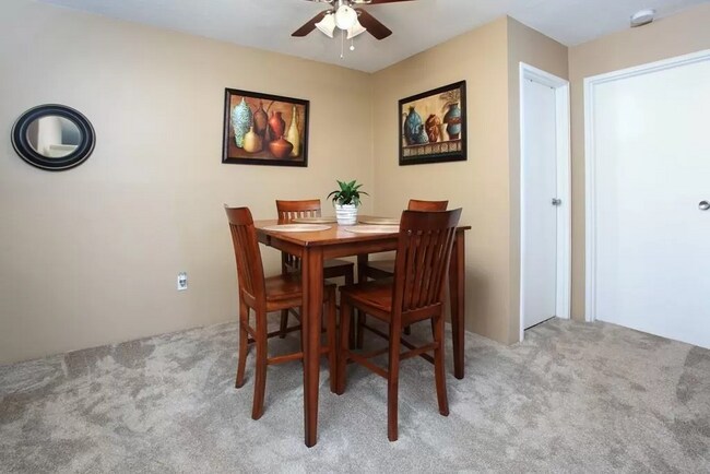 Photo - 56 Village Brook Ln Unit 7