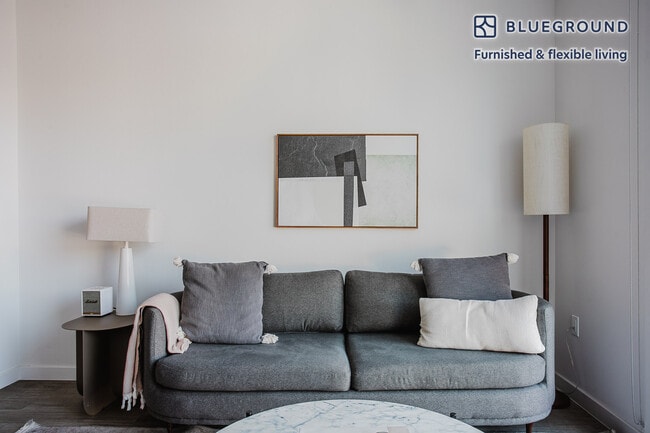 Photo - 11600 Santa Monica Blvd Unidad FL2-ID1201