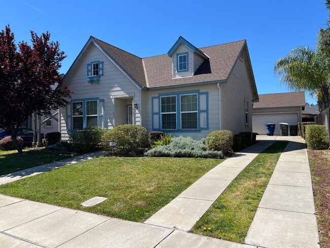 Photo - 3 bedroom single story in Manteca!