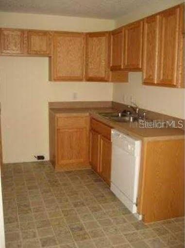 Photo - 340 Greenwich Ct