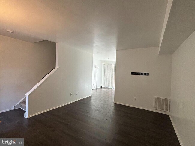 Photo - 2404 Bayberry Ct