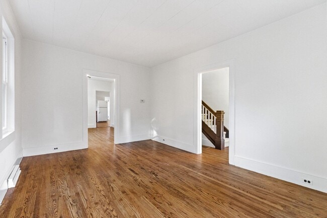 3 Willow St