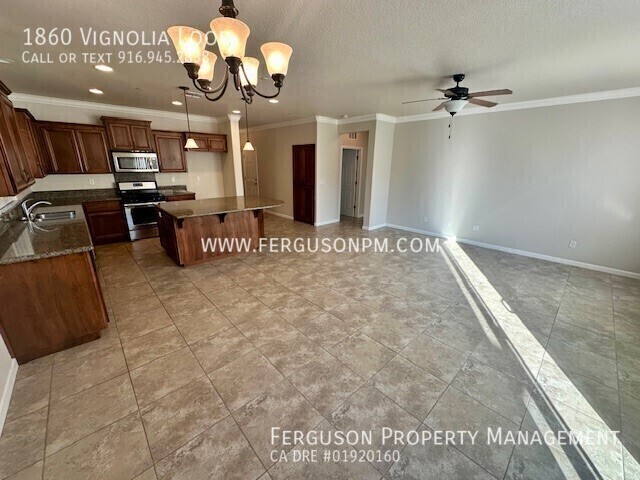 Photo - 1860 Vignolia Loop