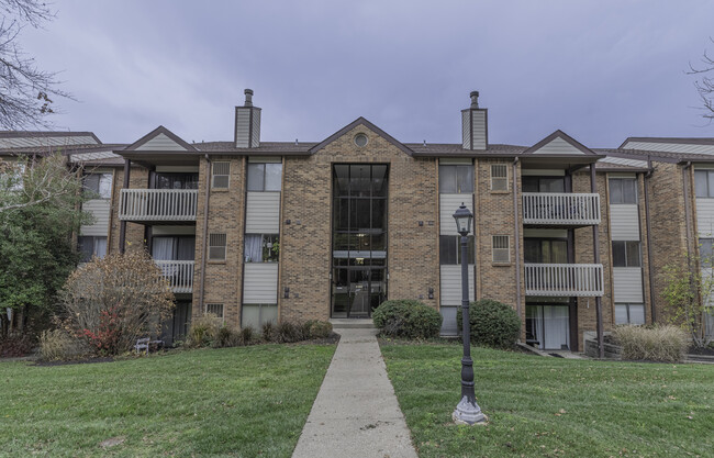 Photo - 74 View Terrace Dr Apartments Unit 74-04 View Terrace