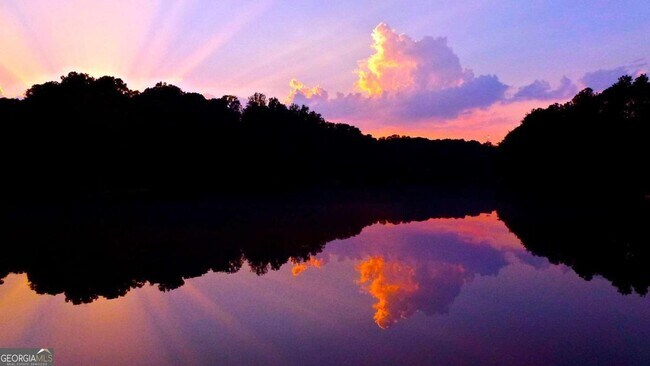 Photo - 363 Kenilworth Cir