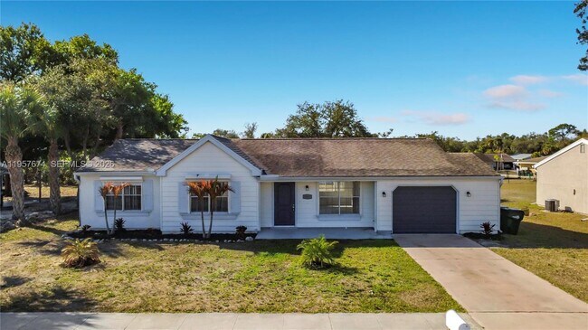 Photo - 4487 Pocatella Ave