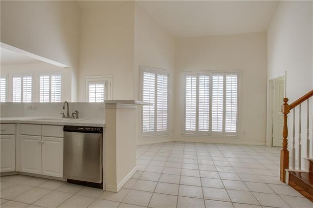 Photo - 8678 Coppertowne Ln