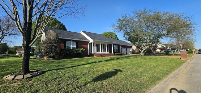 Photo - For Lease Gallatin TN One Level Home off 109