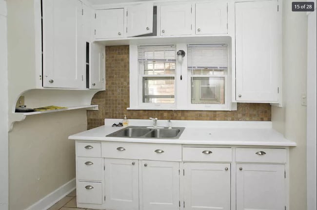 Photo - Beckman Unit 18